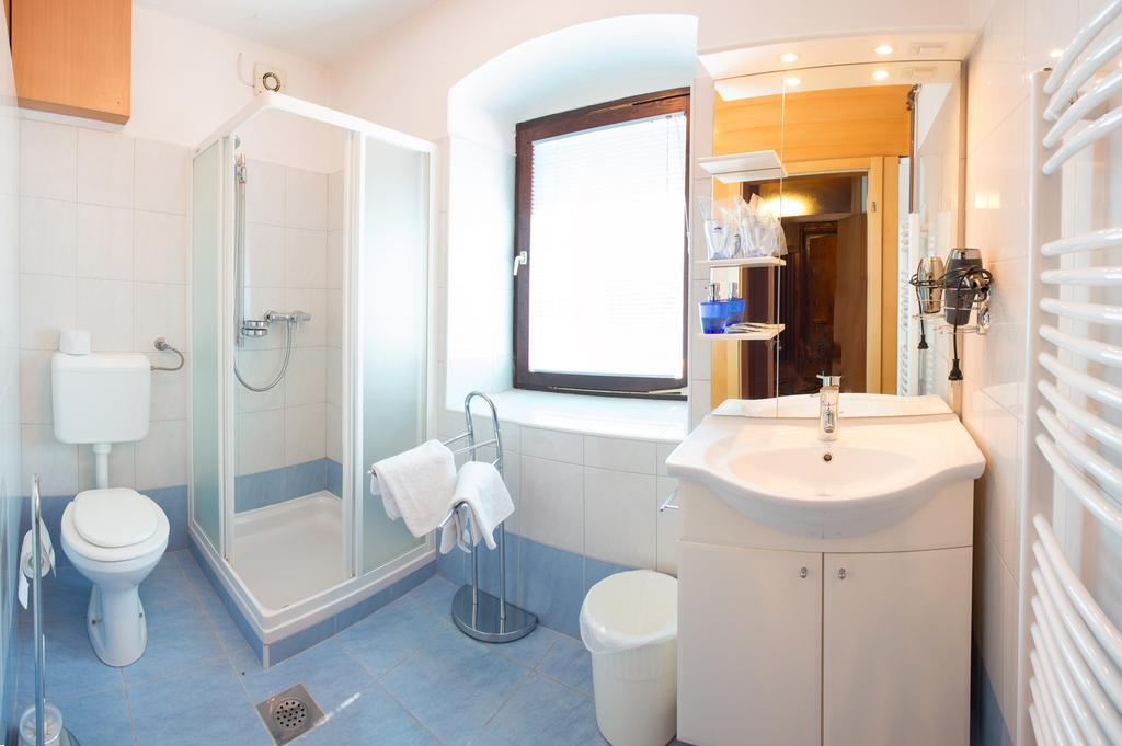 Guest House Gostisce Gacnk V Logu Cerkno Quarto foto