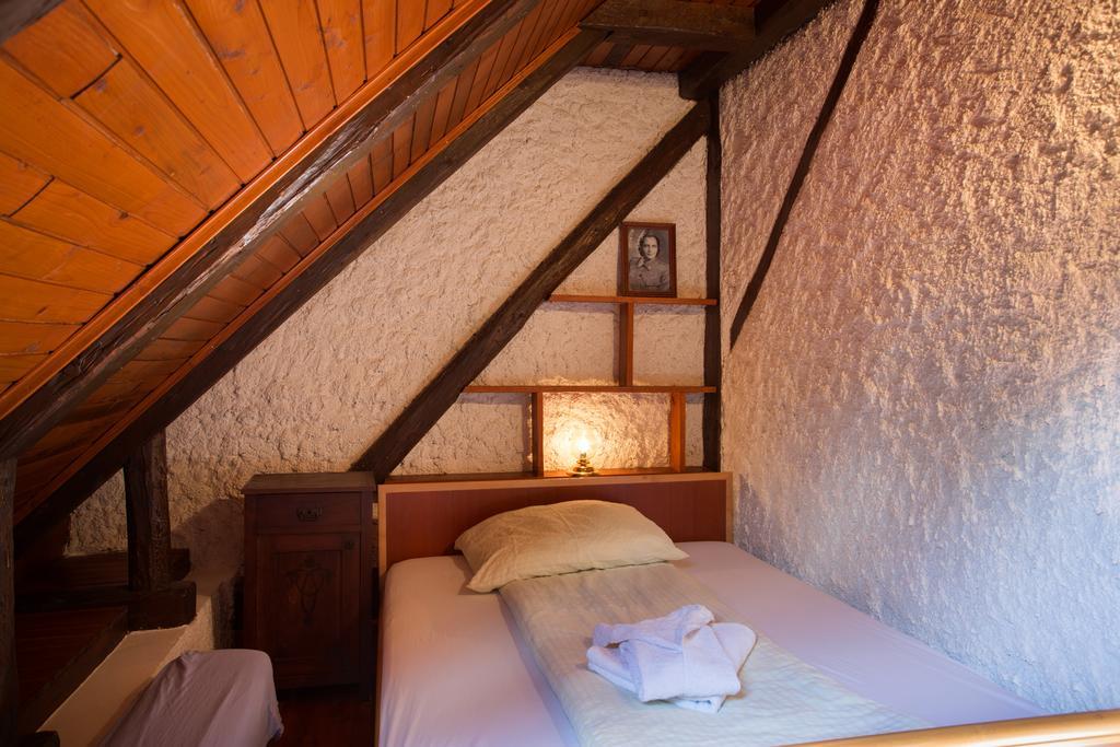 Guest House Gostisce Gacnk V Logu Cerkno Quarto foto