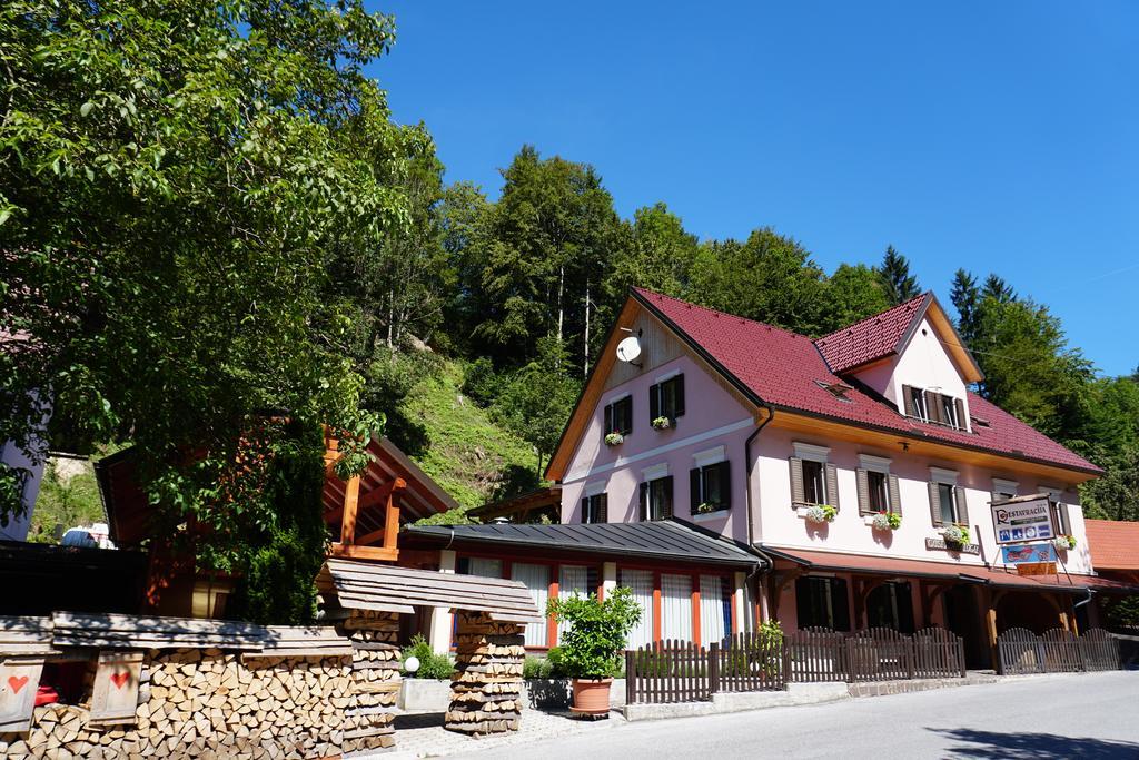 Guest House Gostisce Gacnk V Logu Cerkno Exterior foto
